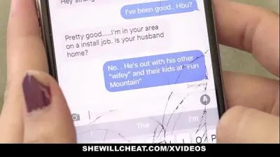 SheWillCheat: धोखेबाज़ पत्नी की चूत मारी जाती है